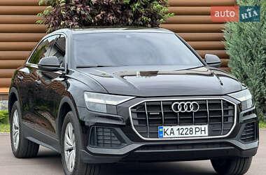Внедорожник / Кроссовер Audi Q8 2019 в 