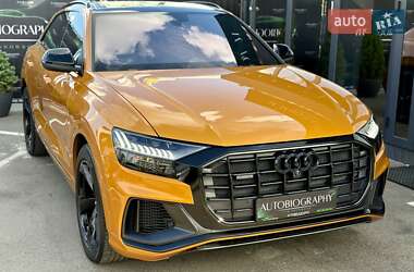 Внедорожник / Кроссовер Audi Q8 2018 в 