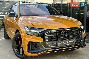 Внедорожник / Кроссовер Audi Q8 2018 в 