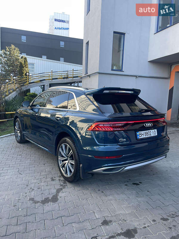 Позашляховик / Кросовер Audi Q8 2019 в Одесі