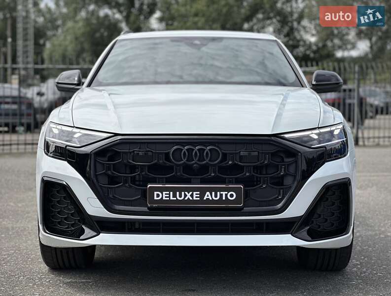Позашляховик / Кросовер Audi Q8 2025 в Києві