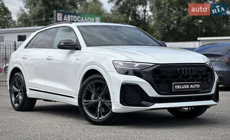 Позашляховик / Кросовер Audi Q8 2025 в Києві