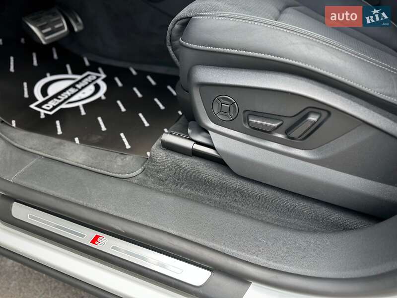Позашляховик / Кросовер Audi Q8 2025 в Києві