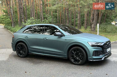 Внедорожник / Кроссовер Audi Q8 2018 в 