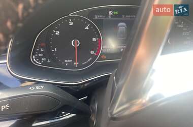Внедорожник / Кроссовер Audi Q8 2020 в 