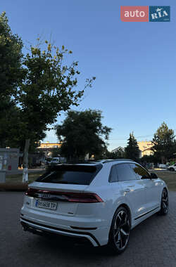 Внедорожник / Кроссовер Audi Q8 2023 в 