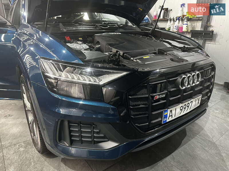 Внедорожник / Кроссовер Audi Q8 2022 в Броварах