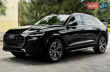 Внедорожник / Кроссовер Audi Q8 2019 в Днепре
