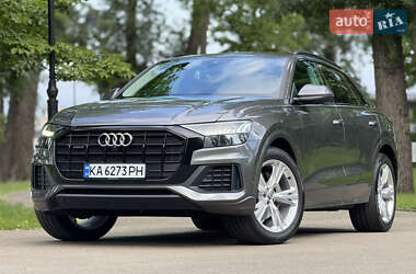 Внедорожник / Кроссовер Audi Q8 2019 в 