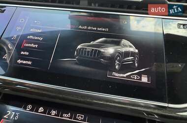 Внедорожник / Кроссовер Audi Q8 2020 в 