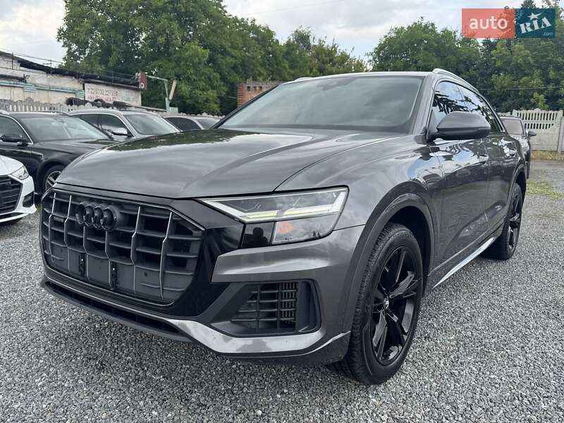 Внедорожник / Кроссовер Audi Q8 2018 в Тернополе