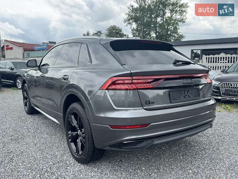 Внедорожник / Кроссовер Audi Q8 2018 в Тернополе