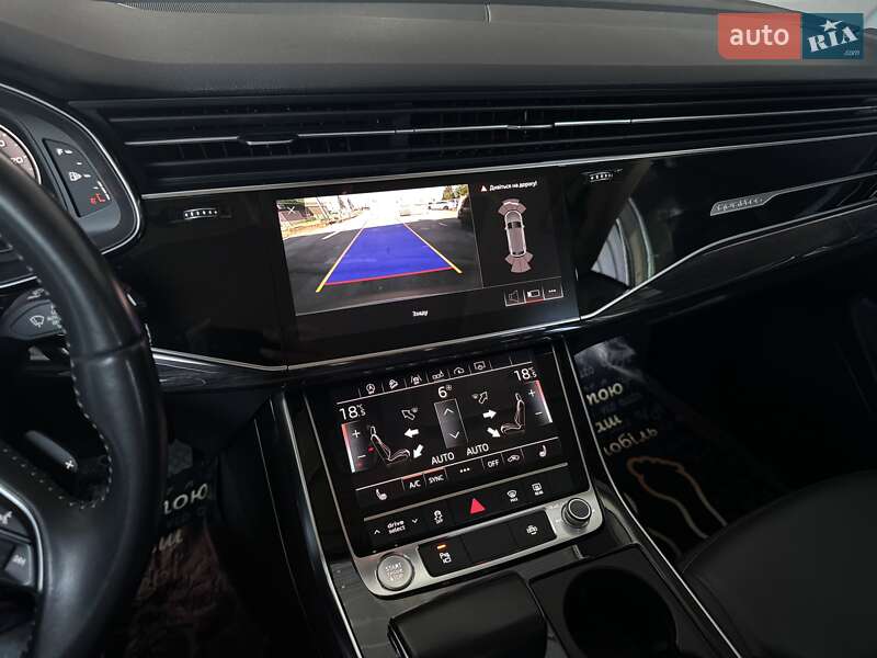 Внедорожник / Кроссовер Audi Q8 2018 в Тернополе