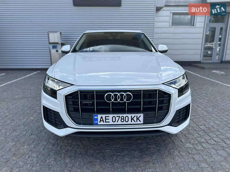 Внедорожник / Кроссовер Audi Q8 2023 в Днепре