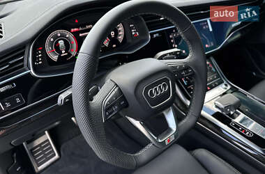 Внедорожник / Кроссовер Audi Q8 2025 в 