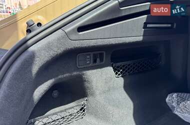 Внедорожник / Кроссовер Audi Q8 2024 в 
