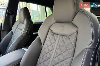 Внедорожник / Кроссовер Audi Q8 2024 в 