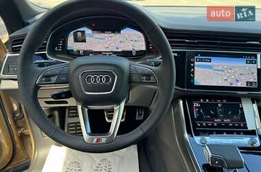Внедорожник / Кроссовер Audi Q8 2024 в 