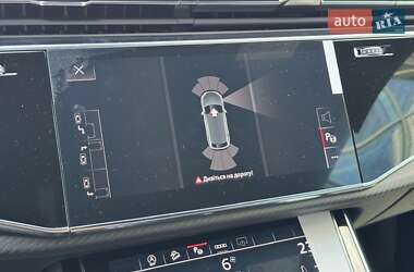 Внедорожник / Кроссовер Audi Q8 2024 в 