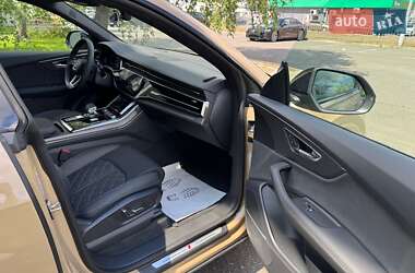 Внедорожник / Кроссовер Audi Q8 2024 в 