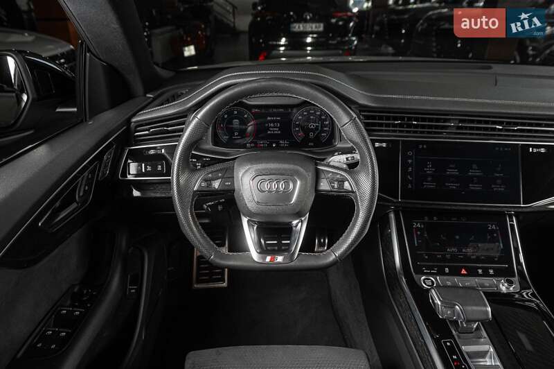 Внедорожник / Кроссовер Audi Q8 2023 в Ужгороде