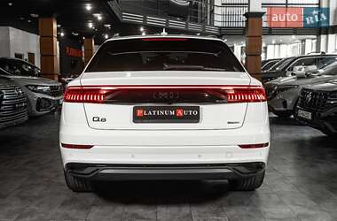 Внедорожник / Кроссовер Audi Q8 2023 в 