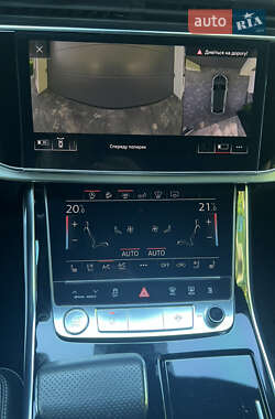 Внедорожник / Кроссовер Audi Q8 2019 в 