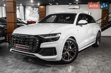 Внедорожник / Кроссовер Audi Q8 2021 в Одессе