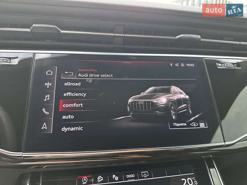 Позашляховик / Кросовер Audi Q8 2023 в Києві