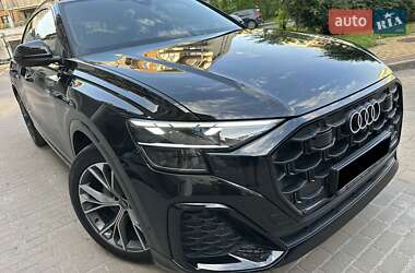 Внедорожник / Кроссовер Audi Q8 2024 в 