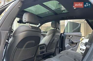 Внедорожник / Кроссовер Audi Q8 2024 в 