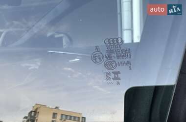 Внедорожник / Кроссовер Audi Q8 2024 в 