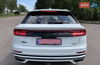 Внедорожник / Кроссовер Audi Q8 2023 в 