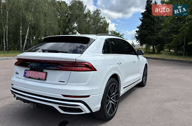 Внедорожник / Кроссовер Audi Q8 2023 в 
