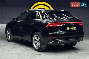 Внедорожник / Кроссовер Audi Q8 2023 в 