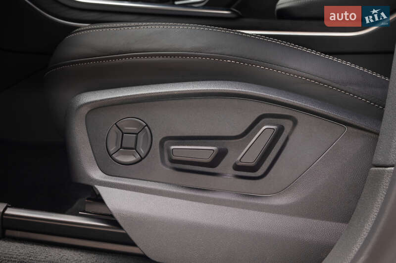 Внедорожник / Кроссовер Audi Q8 2022 в Хмельницком