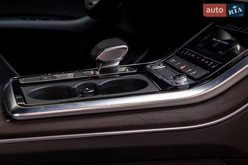 Внедорожник / Кроссовер Audi Q8 2022 в Хмельницком