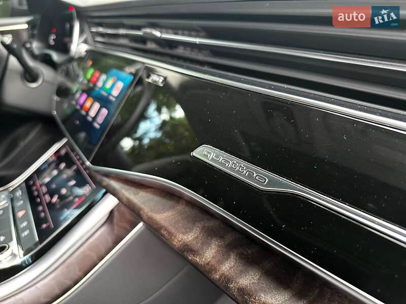 Внедорожник / Кроссовер Audi Q8 2019 в Киеве