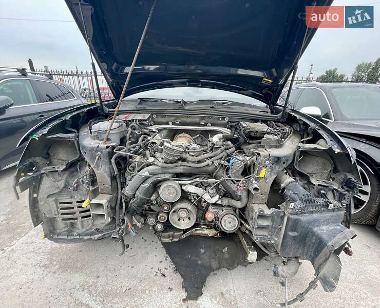 Позашляховик / Кросовер Audi Q8 2018 в Києві