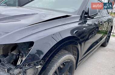 Внедорожник / Кроссовер Audi Q8 2018 в 