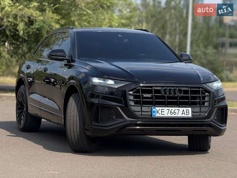 Внедорожник / Кроссовер Audi Q8 2018 в Кривом Роге