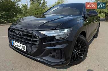 Внедорожник / Кроссовер Audi Q8 2018 в 