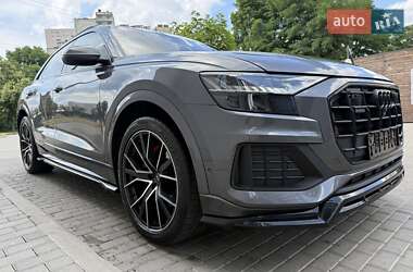 Внедорожник / Кроссовер Audi Q8 2020 в Киеве