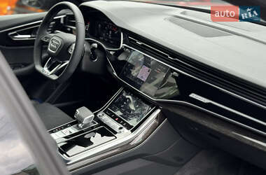 Внедорожник / Кроссовер Audi Q8 2024 в 