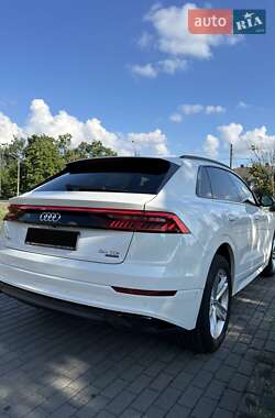 Внедорожник / Кроссовер Audi Q8 2019 в 