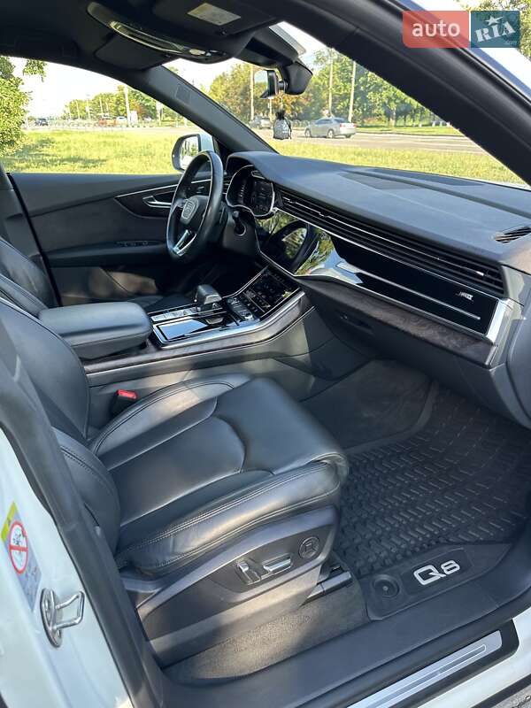 Позашляховик / Кросовер Audi Q8 2019 в Києві