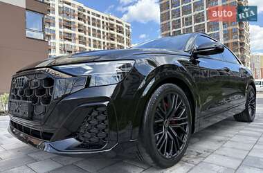 Внедорожник / Кроссовер Audi Q8 2024 в 