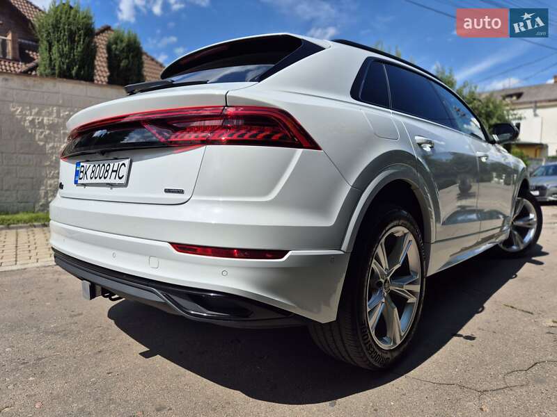 Внедорожник / Кроссовер Audi Q8 2021 в Ровно фото 17 Внедорожник / Кроссовер Audi Q8 2021 в Ровно