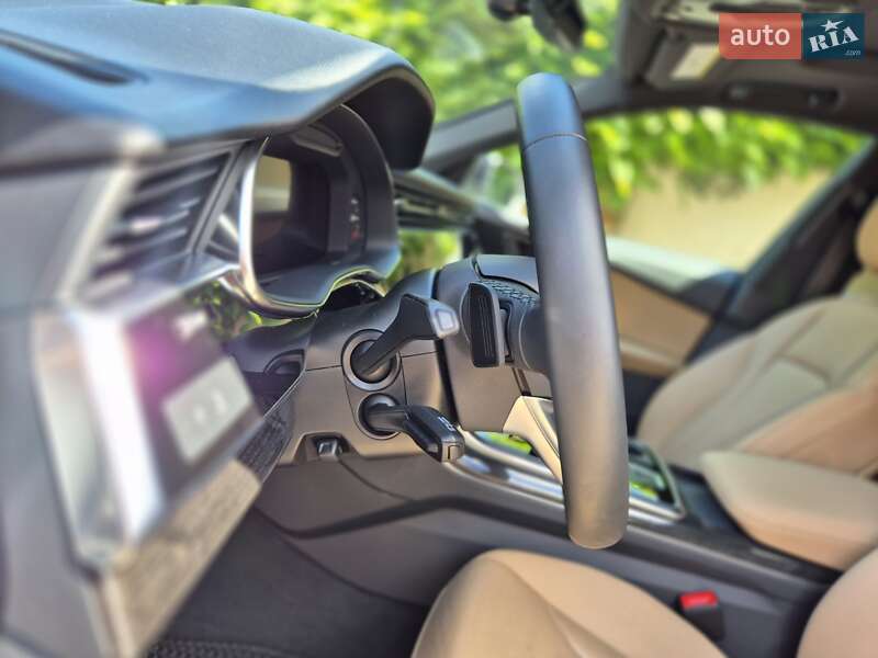 Внедорожник / Кроссовер Audi Q8 2021 в Ровно фото 30 Внедорожник / Кроссовер Audi Q8 2021 в Ровно