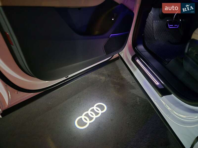 Внедорожник / Кроссовер Audi Q8 2021 в Ровно фото 81 Внедорожник / Кроссовер Audi Q8 2021 в Ровно